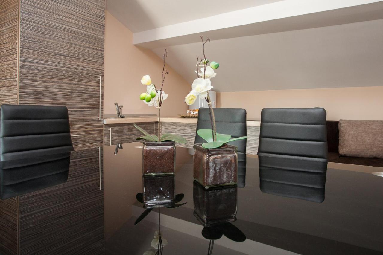 Apartments Tm Крк Экстерьер фото