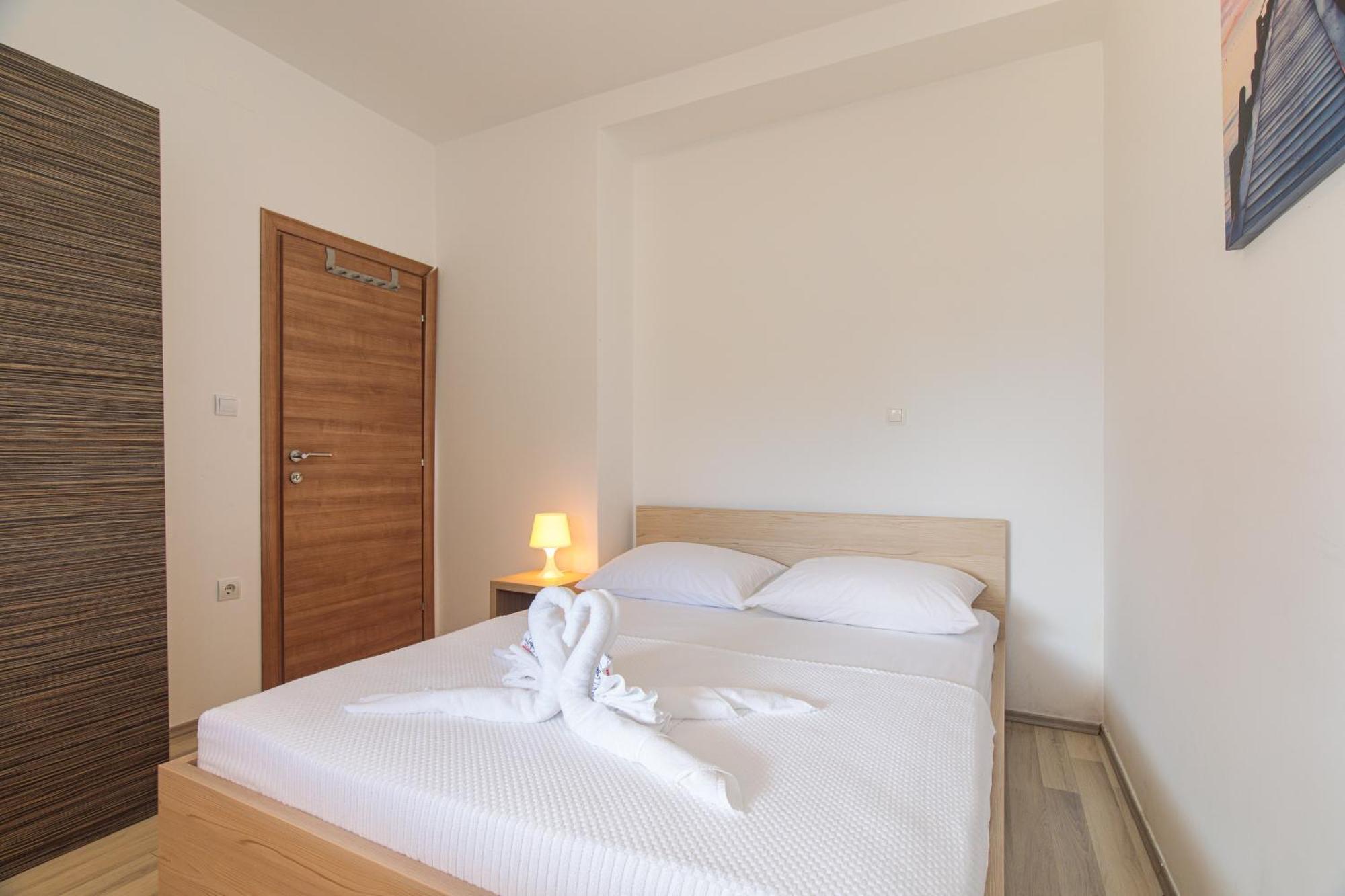 Apartments Tm Крк Экстерьер фото