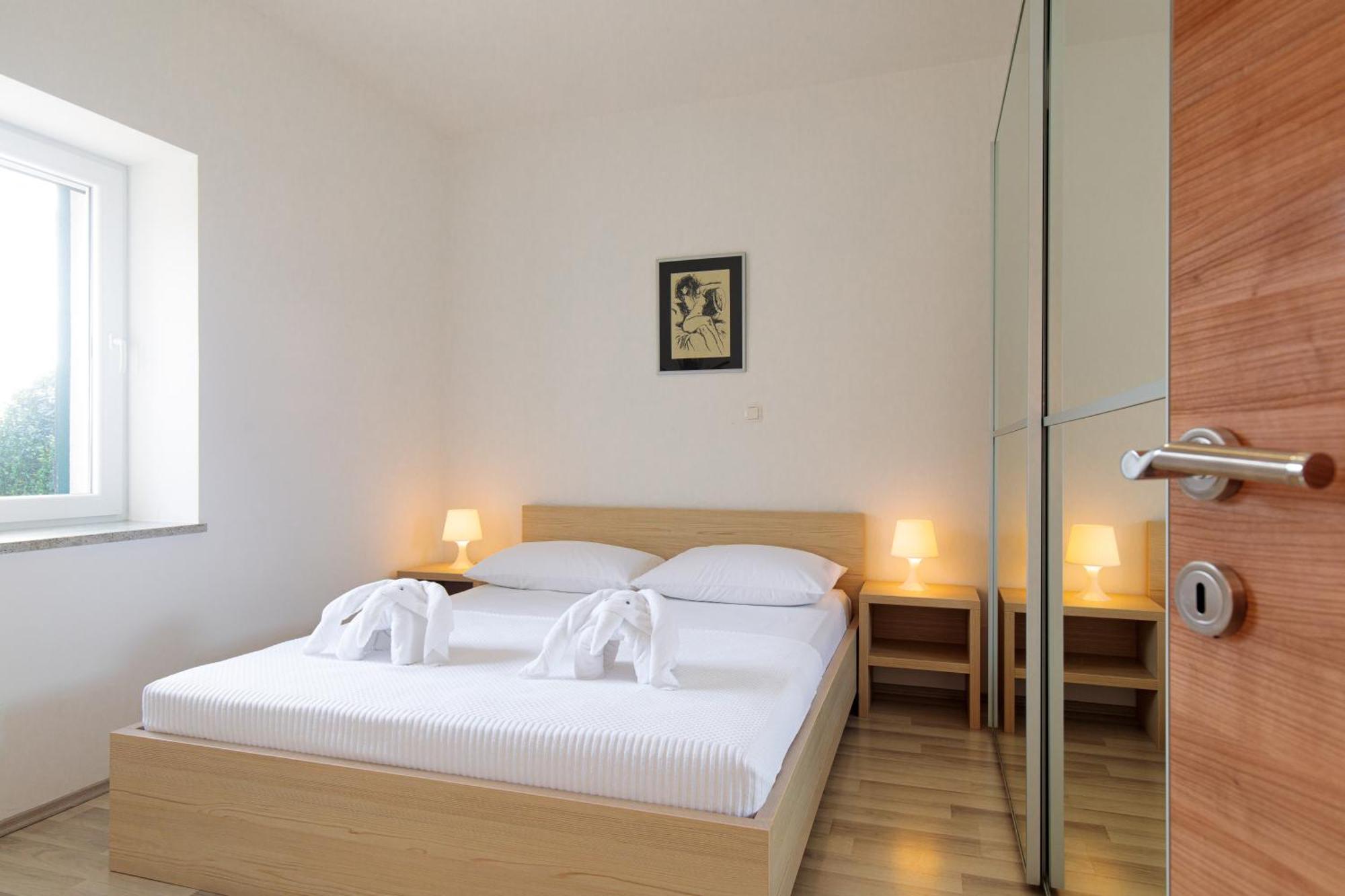 Apartments Tm Крк Экстерьер фото